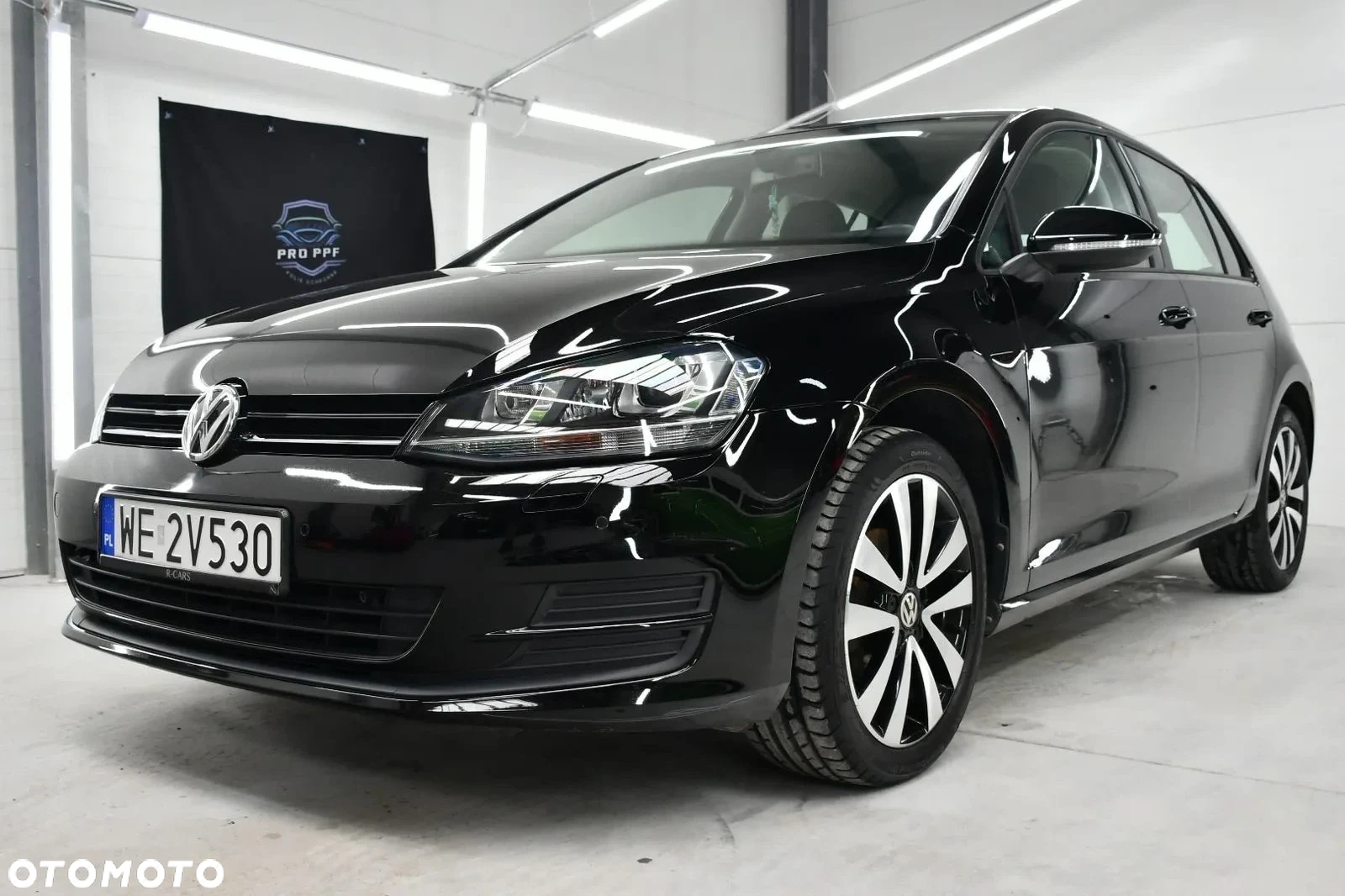 Volkswagen Golf - 3