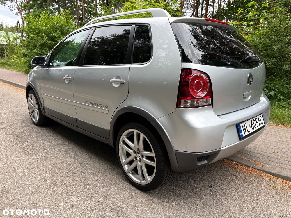 Volkswagen Polo Cross - 8