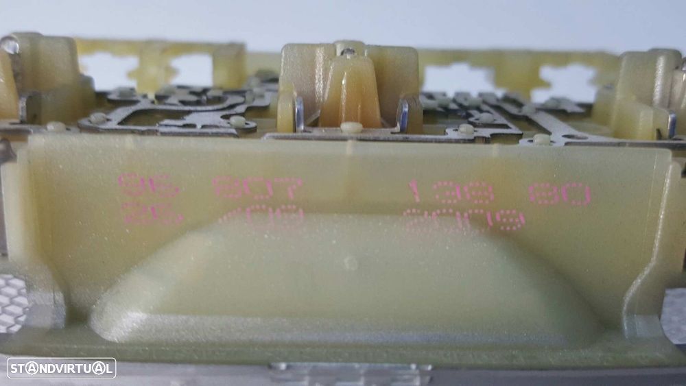 LUZ INTERIOR PEUGEOT PARTNER KOMBI OUTDOOR - 2