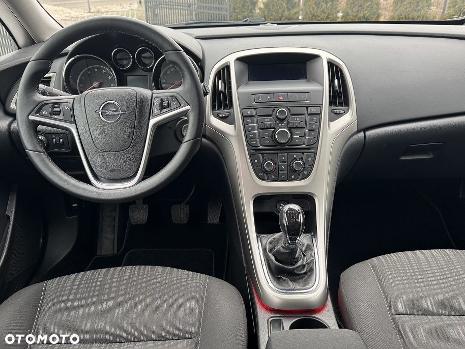 Opel Astra 1.4 Turbo - 16