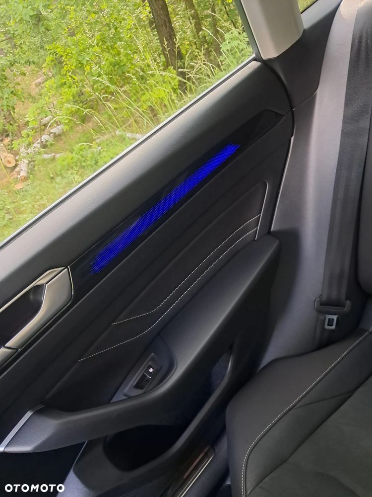 Volkswagen Arteon Shooting Brake 2.0 TDI SCR DSG Elegance - 32