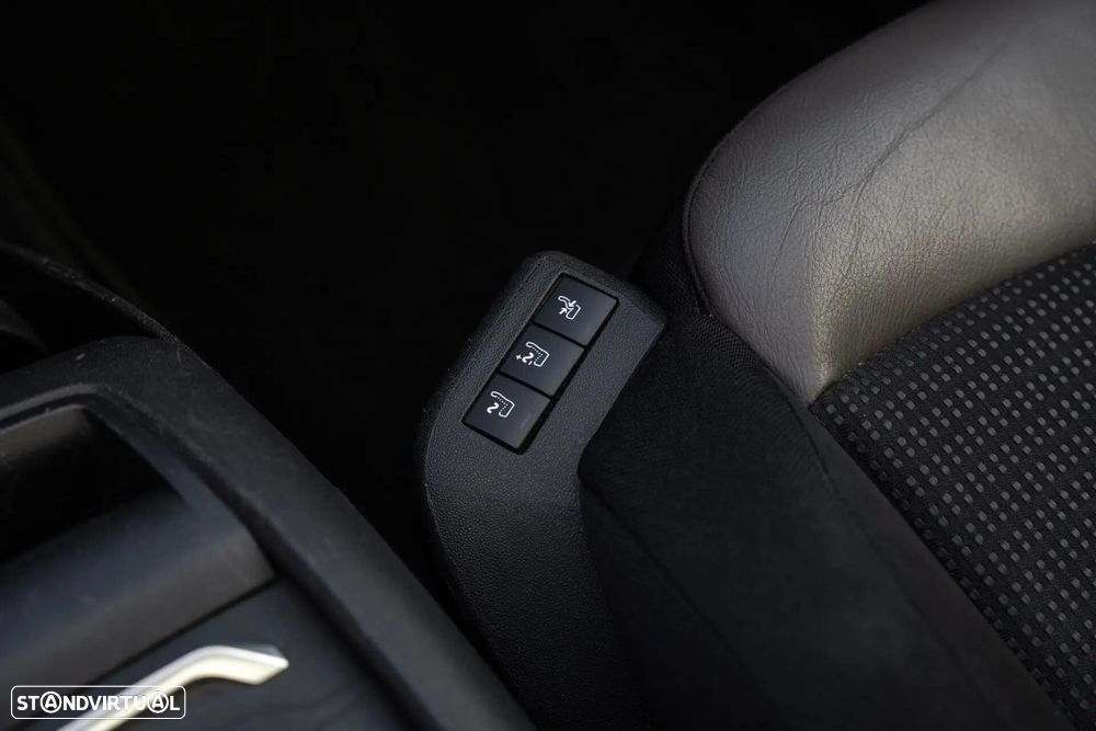 Citroën Grand C4 Spacetourer 1.5 BlueHDi Shine EAT8 - 31