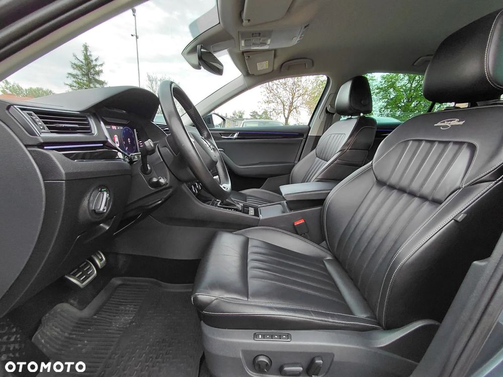 Skoda Superb 2.0 TSI L&K DSG - 23