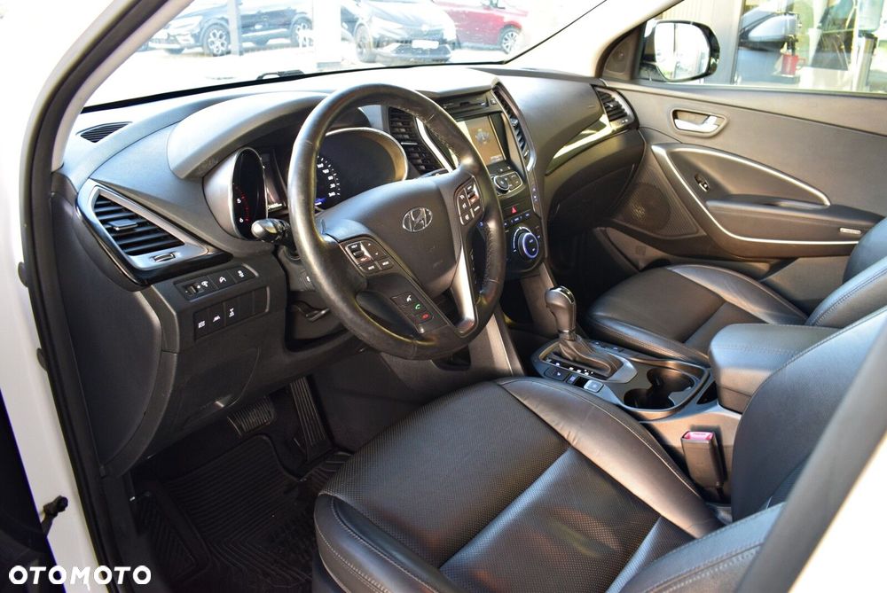Hyundai Santa Fe - 10