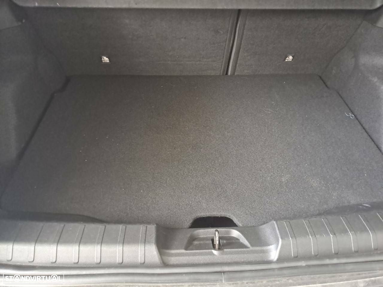Jeep Avenger 1.2 GSE T3 Altitude - 6