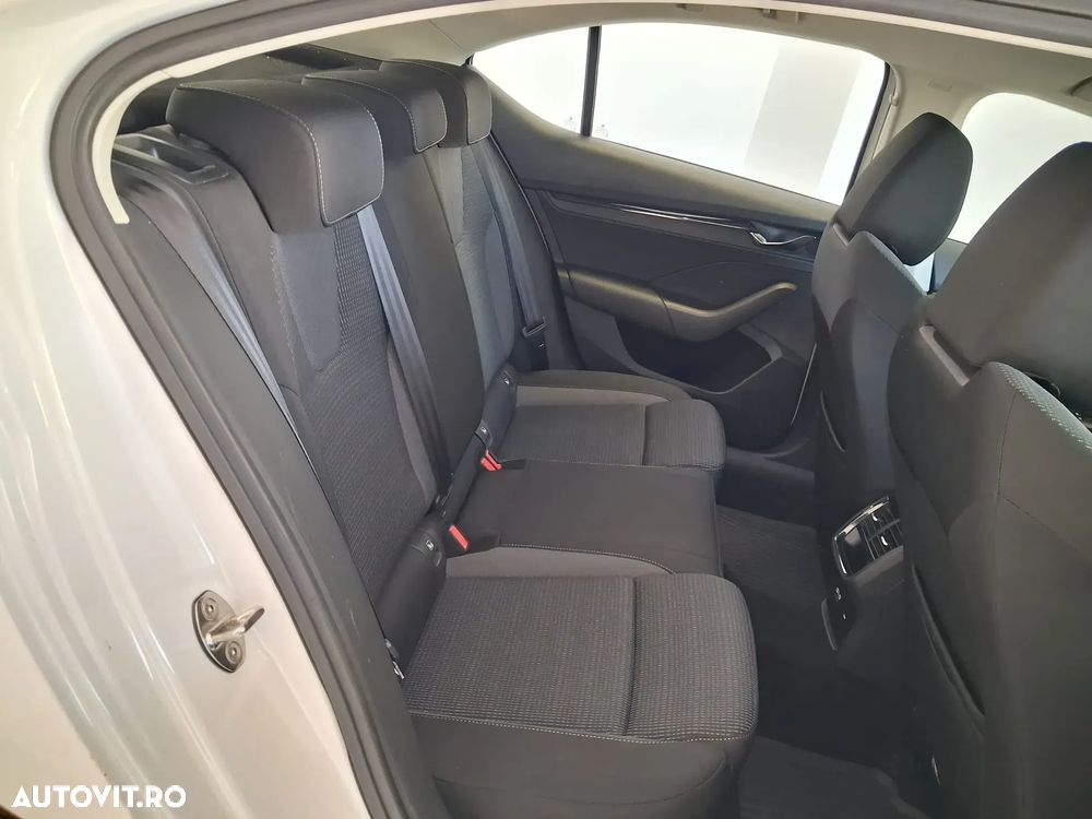 Skoda Octavia Combi 1.5 TSI DSG Mild Hybrid Ambition - 31