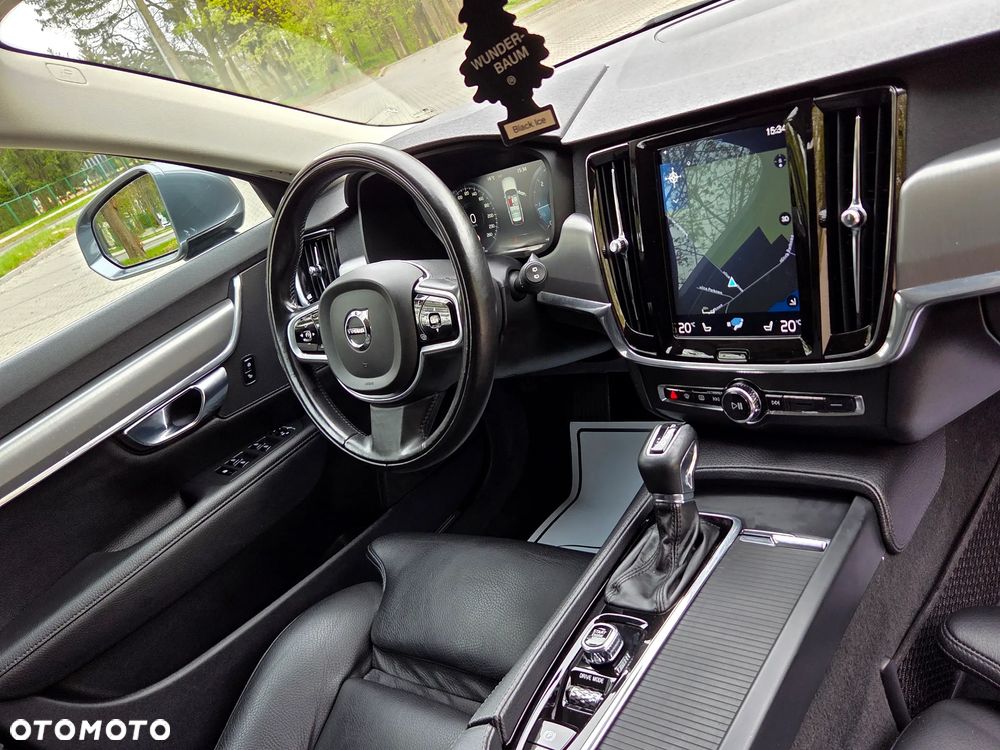 Volvo V90 D3 Geartronic Momentum Pro - 14