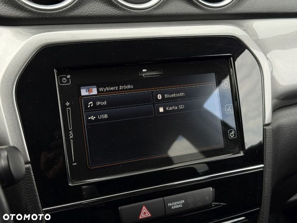 Suzuki Vitara 1.6 Premium 2WD - 28