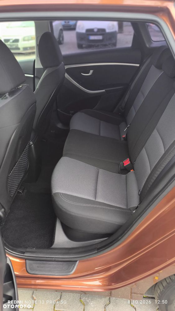 Hyundai i30 1.6 Premium - 27