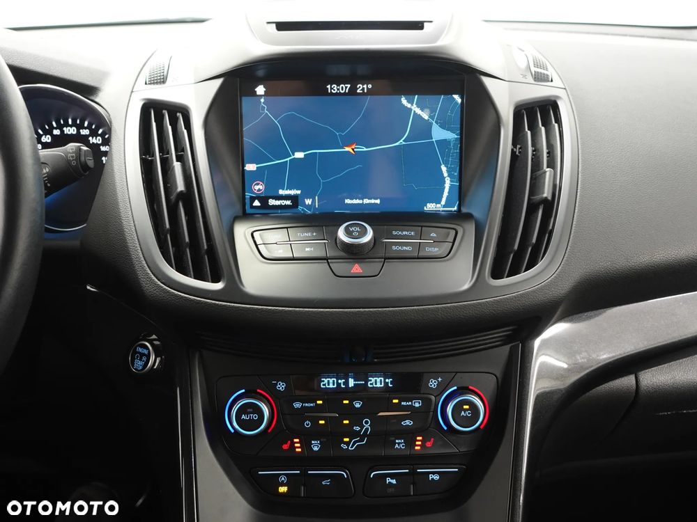 Ford Kuga - 30
