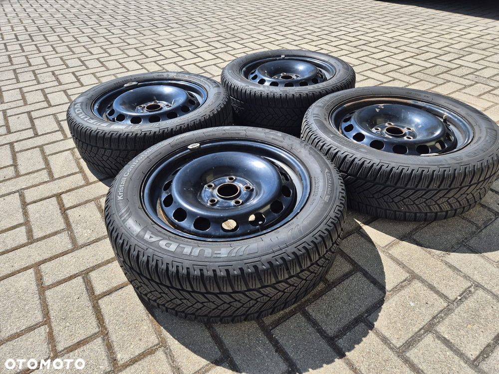 Volkswagen Golf - 12