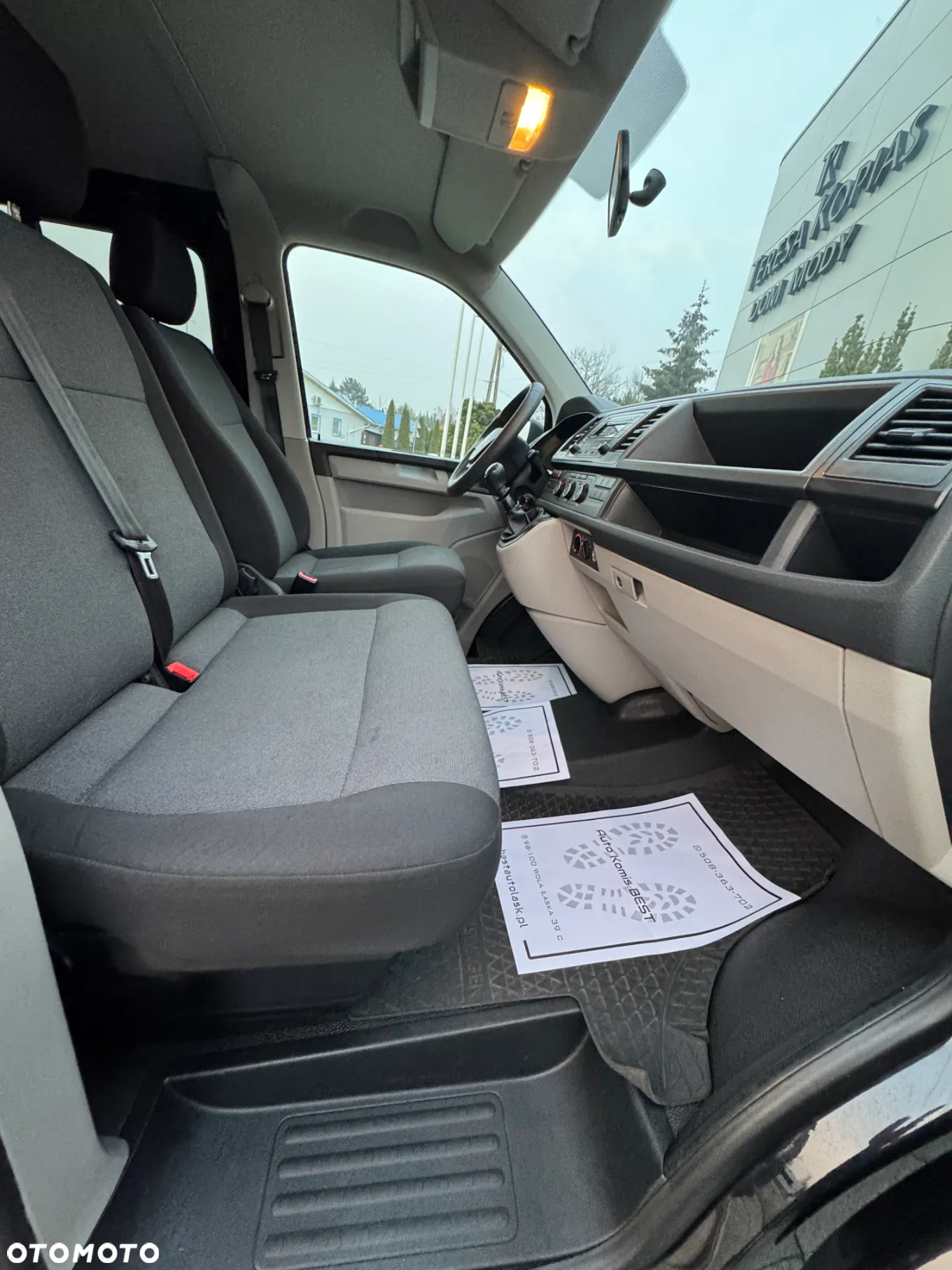 Volkswagen Transporter Caravelle T6.1 Lang Comfortline - 13