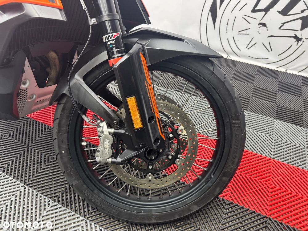KTM Adventure - 33