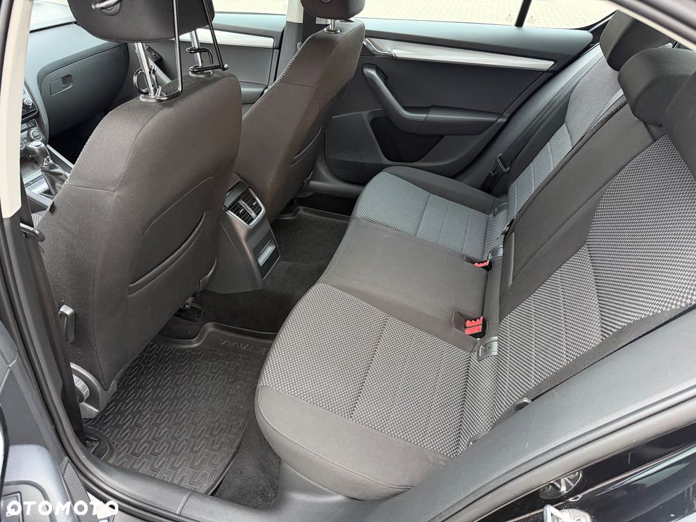 Skoda Octavia 1.4 TSI Ambition - 23