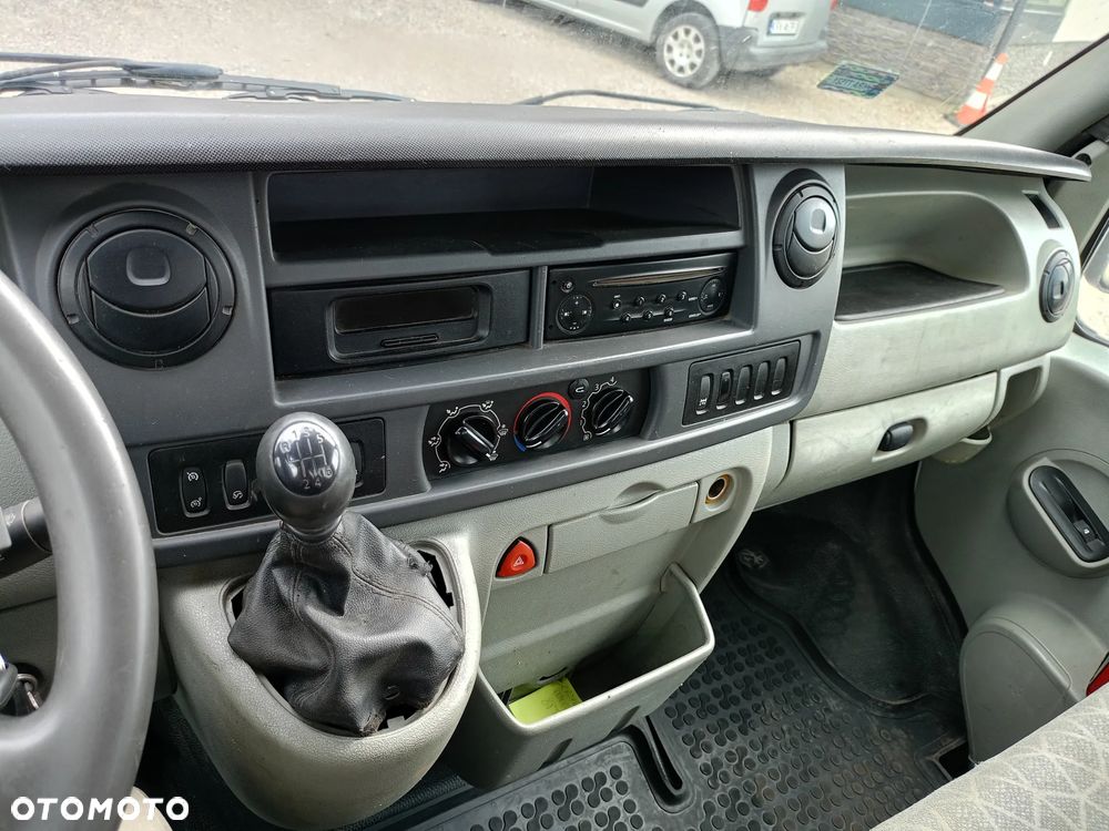 Renault Master - 17
