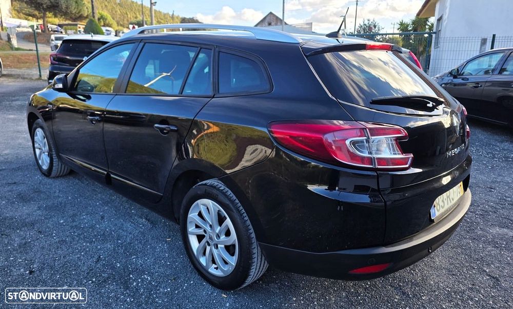 Renault Mégane Sport Tourer 1.5 dCi Limited SS - 4