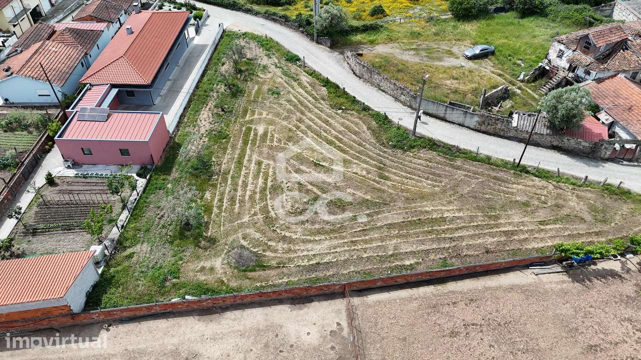 Oportunidade Terreno Urbano com 965m² em Chaves - Grande imagem: 4/23
