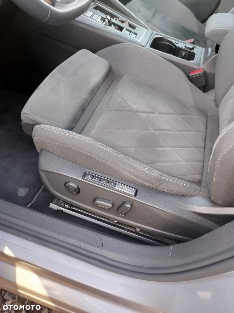Volkswagen Golf 1.4 TSI Plug-In Hybrid Style DSG - 18