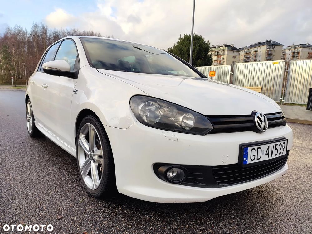 Volkswagen Golf 2.0 TDI DPF Highline - 1