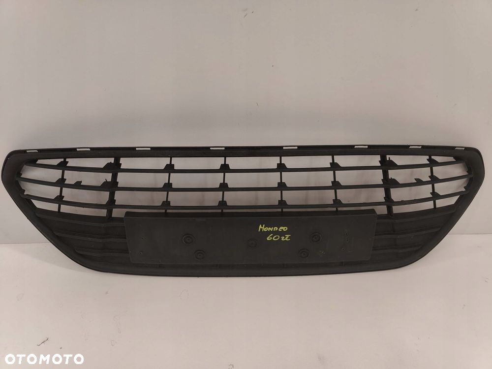 ford mondeo mk4 lift oe bs71-17b968-a kratka zderzaka - 1
