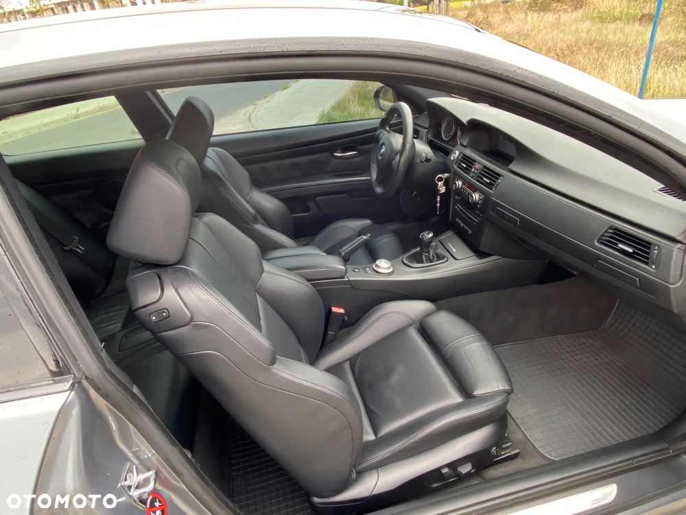 BMW M3 Standard - 6