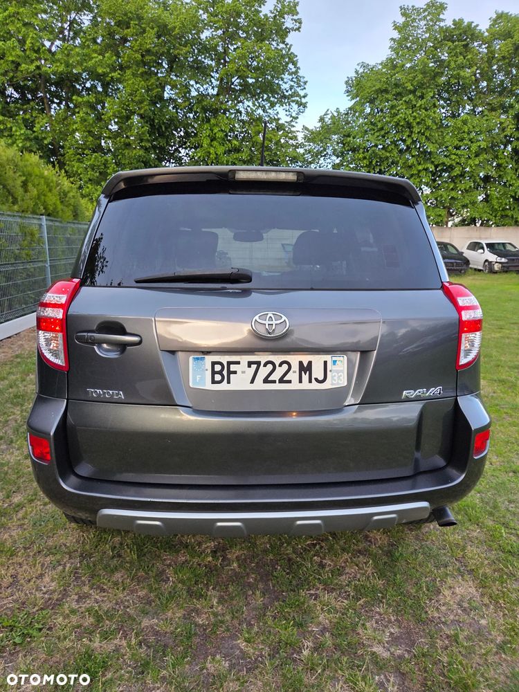 Toyota RAV4 2.2 D-4D 4x4 Life - 15