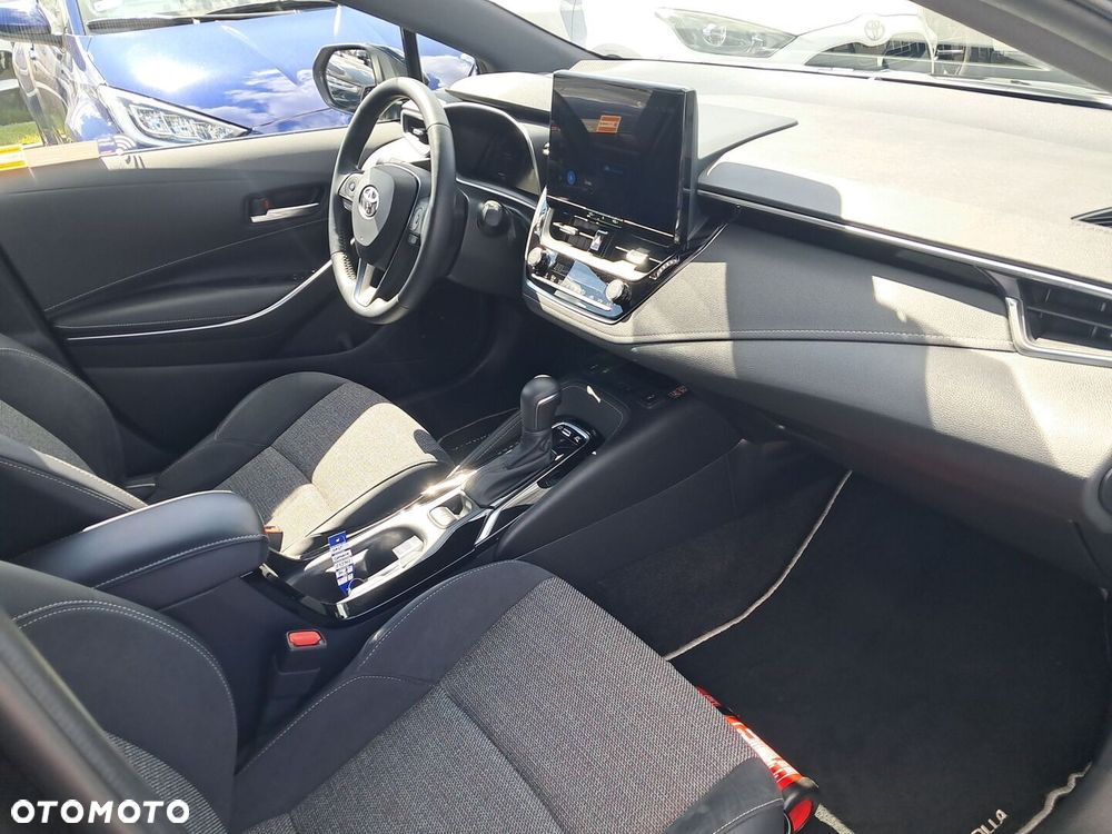 Toyota Corolla 1.8 Hybrid Style - 11