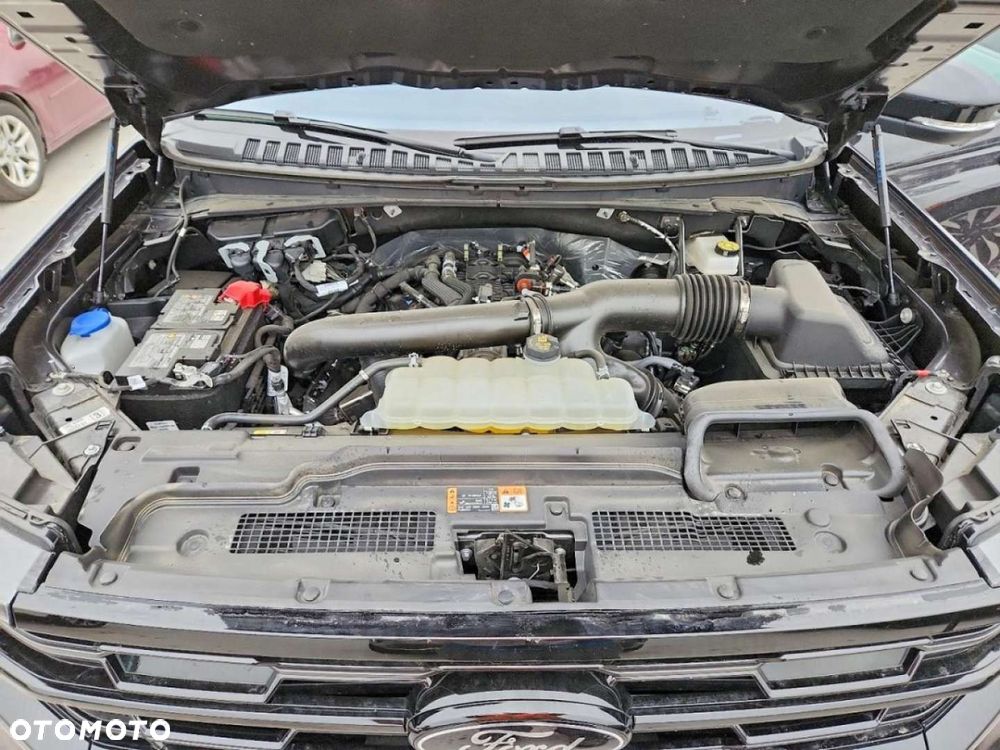 Ford Expedition - 12