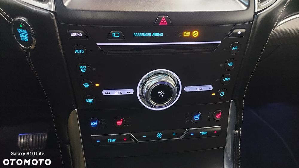 Ford Edge 2.0 EcoBlue Bi-Turbo 4x4 Vignale - 29