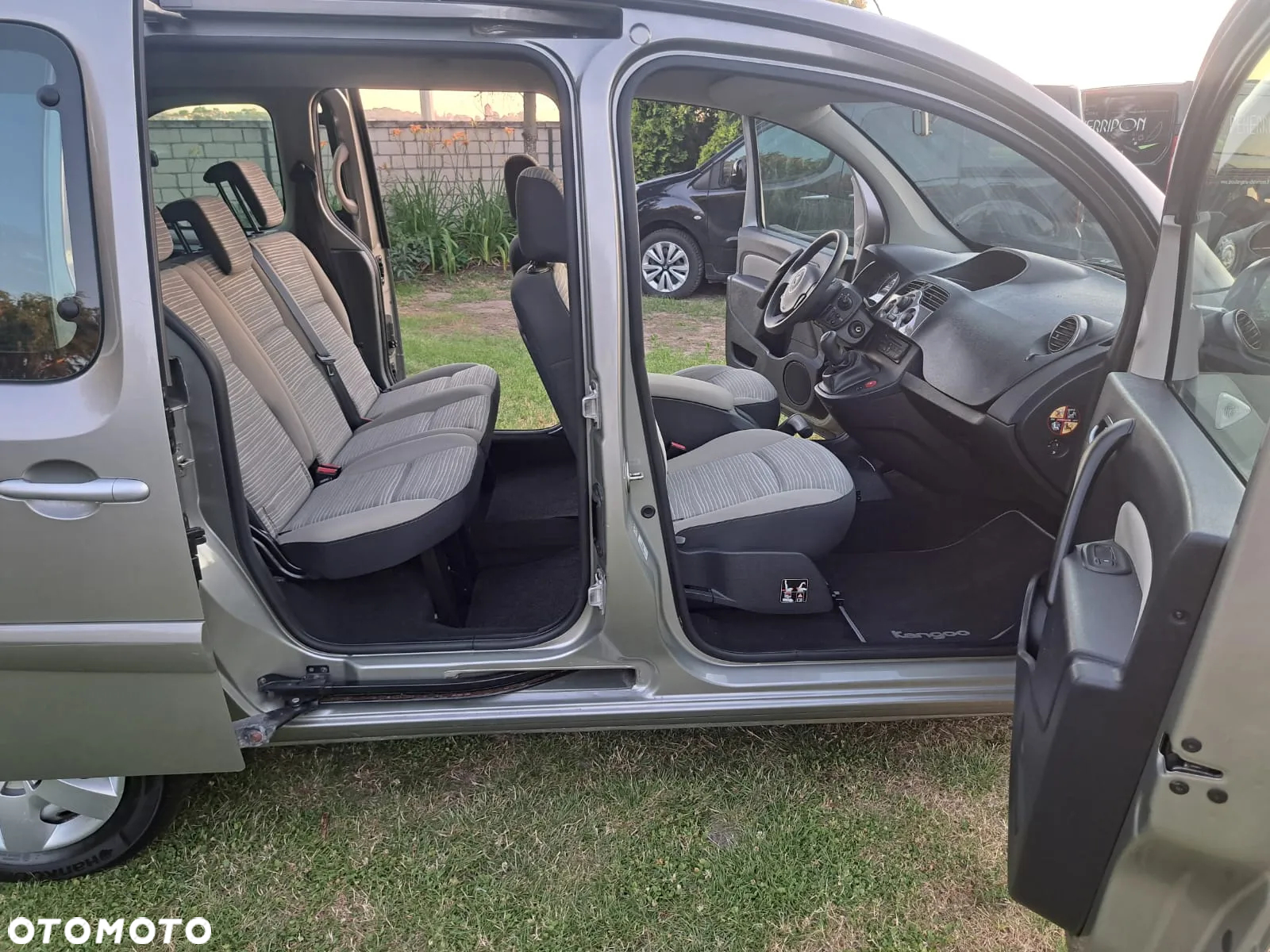 Renault Kangoo 1.6 16V 105 Expression - 17