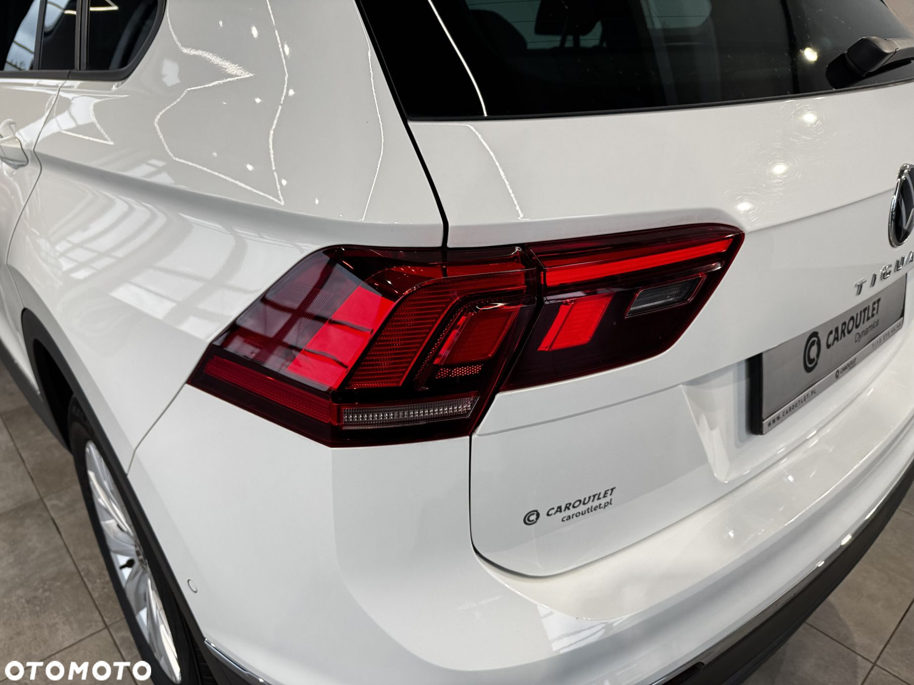 Volkswagen Tiguan - 12