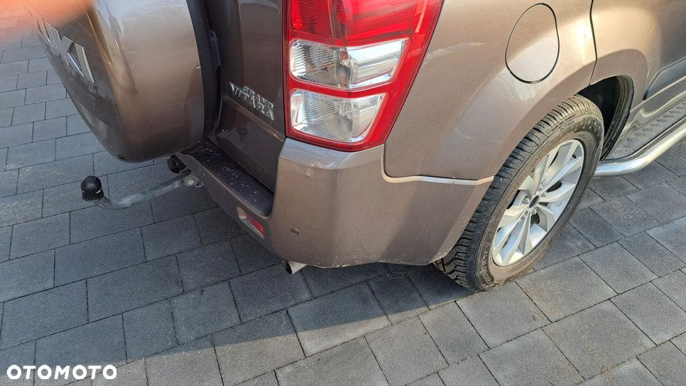 Suzuki Grand Vitara 2.4 Premium - 5