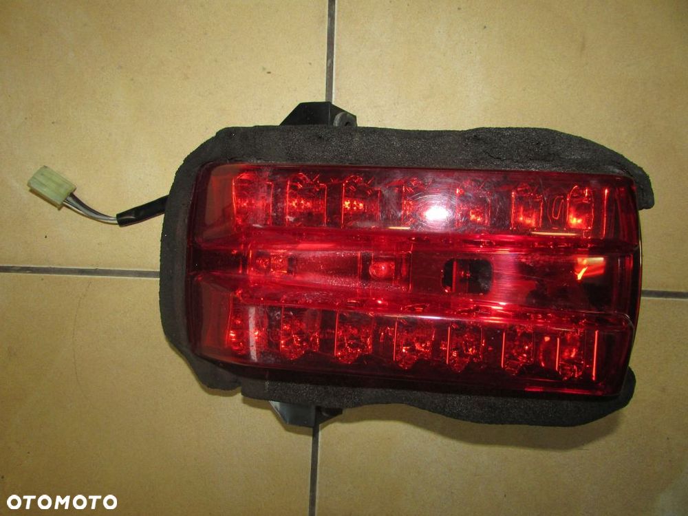 Suzuki SV 650 03-09 lampa tył - 1