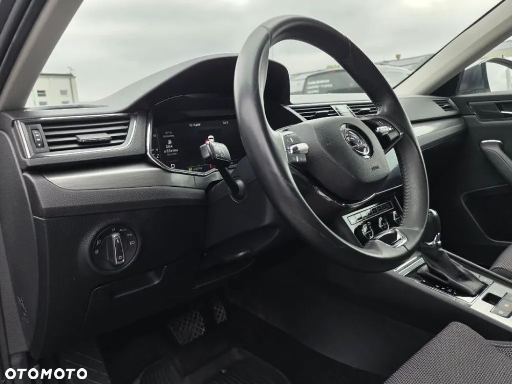 Skoda Superb 2.0 TSI Style DSG - 13