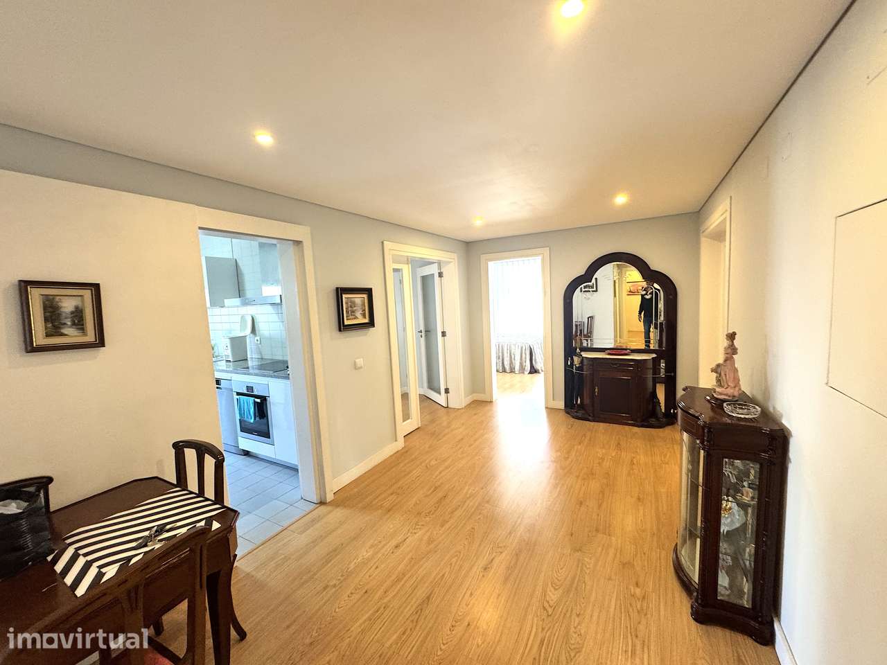 Apartamento T4 – Centro de V.N.Gaia - Grande imagem: 2/25