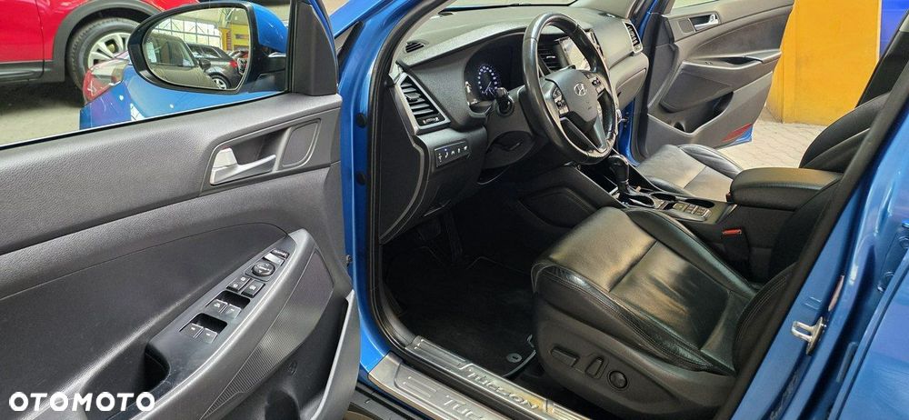 Hyundai Tucson - 12