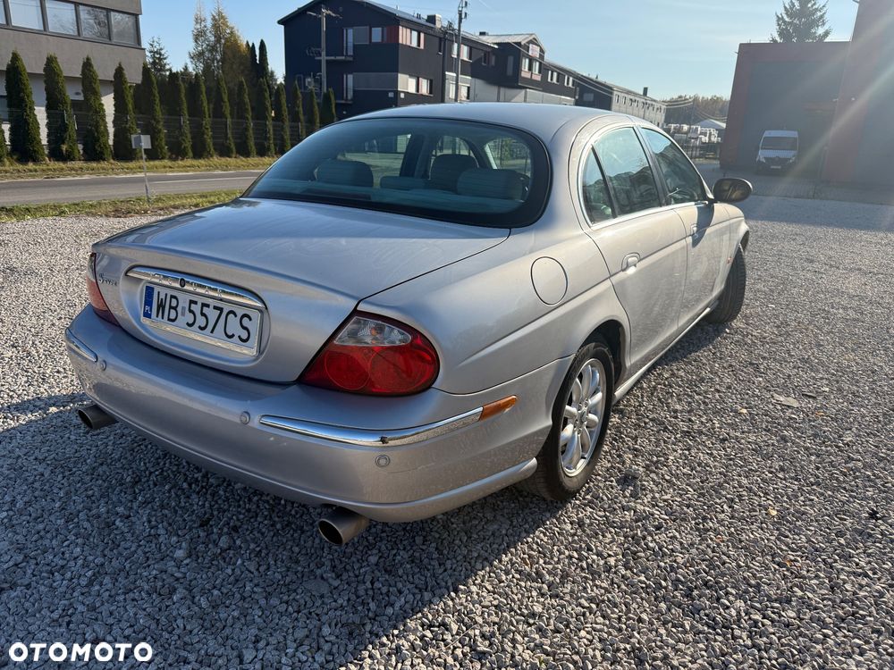 Jaguar S-Type - 3
