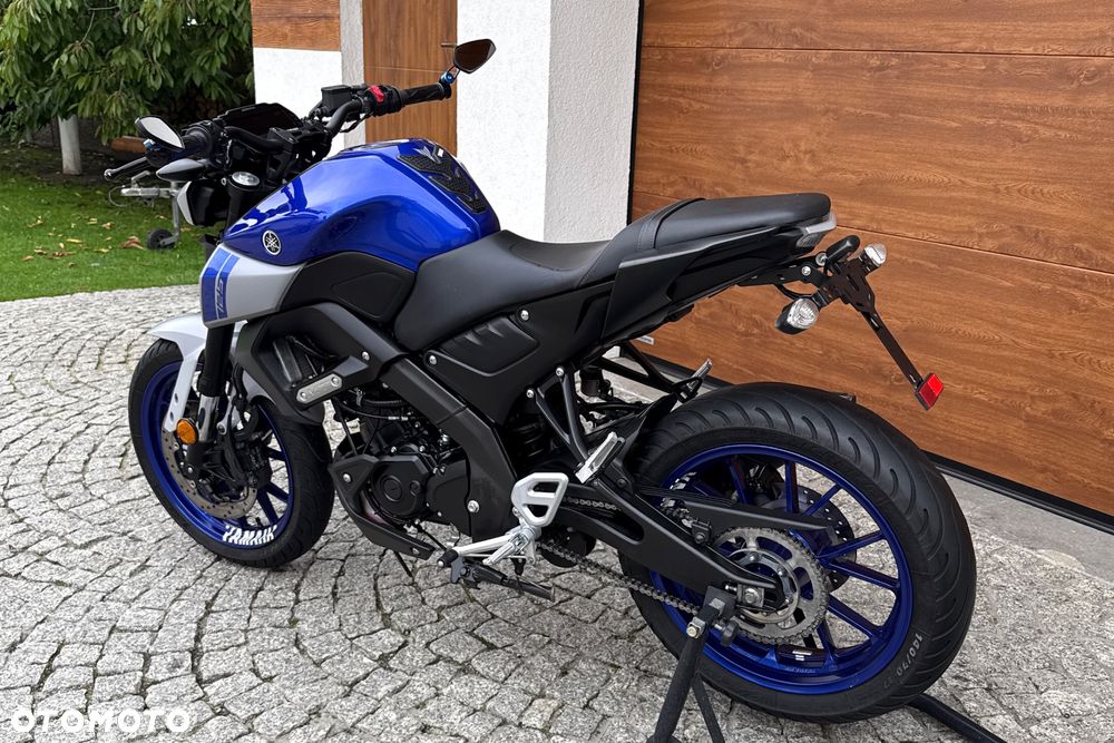 Yamaha MT - 19