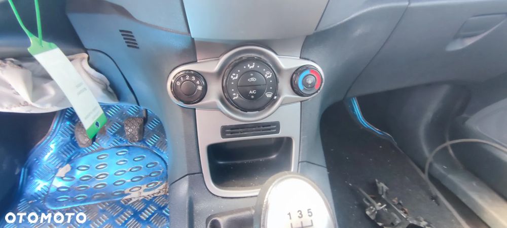 Ford Fiesta 1.25 Trend - 14