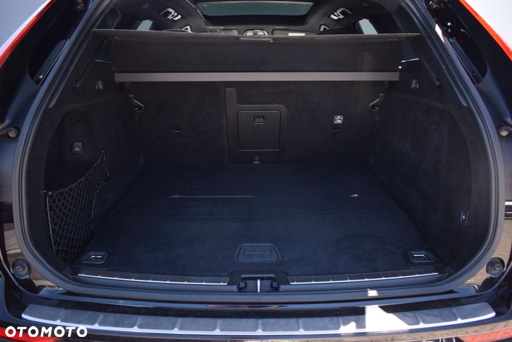 Volvo XC 60 - 24