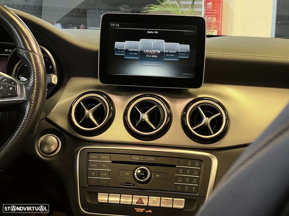 Mercedes-Benz A 180 d 7G-DCT Edition 1 - 16