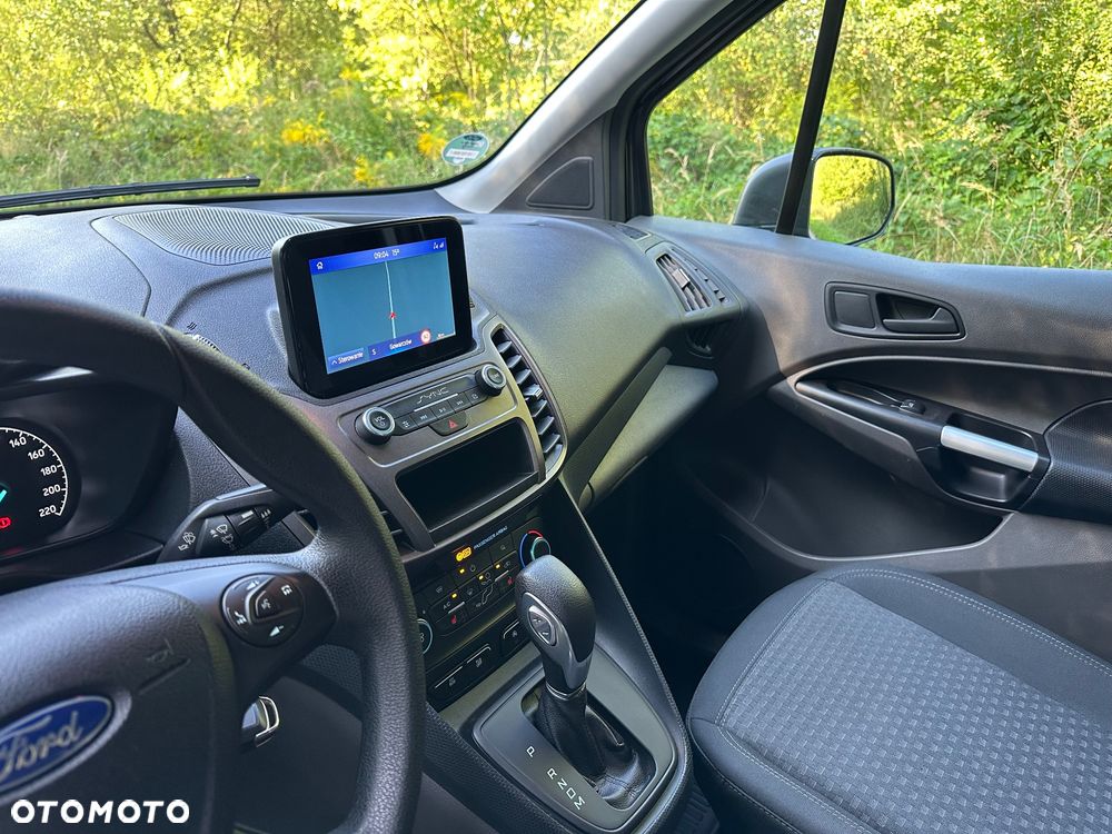 Ford Transit Connect - 10
