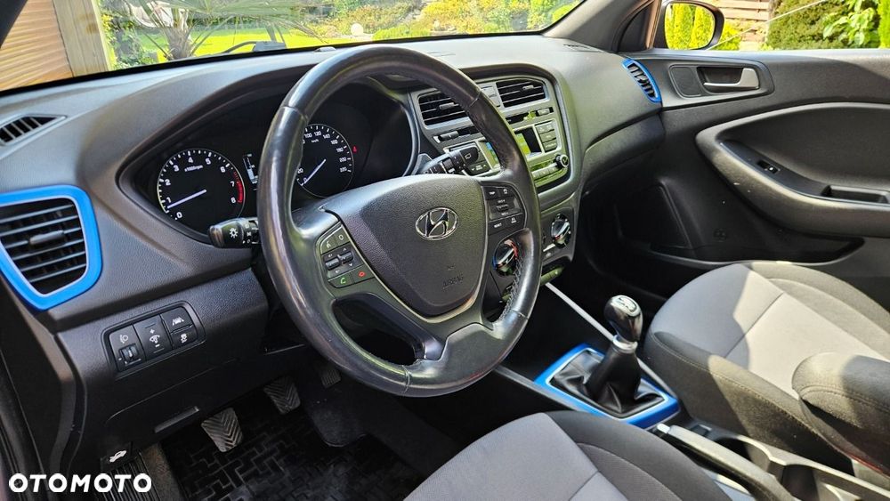 Hyundai i20 1.2 Passion - 14