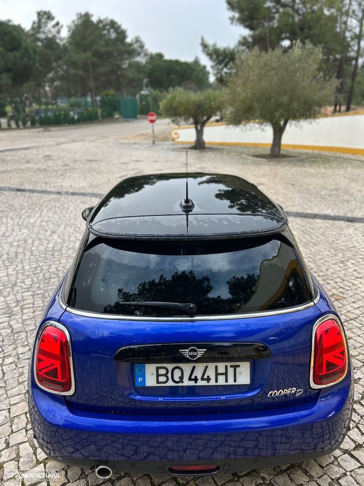 MINI 3 Portas Cooper D Aut. - 5