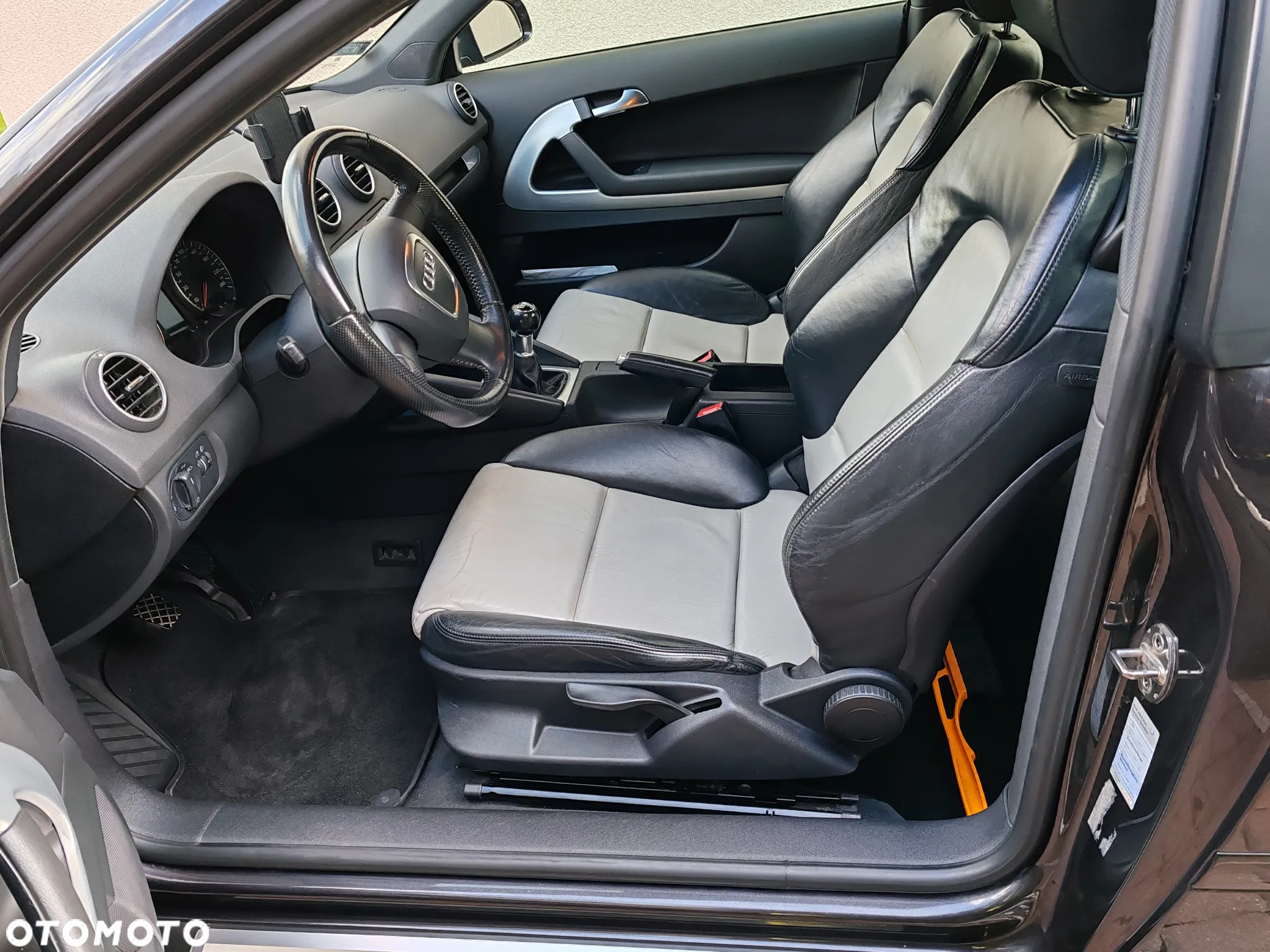 Audi A3 1.6 Ambition - 8