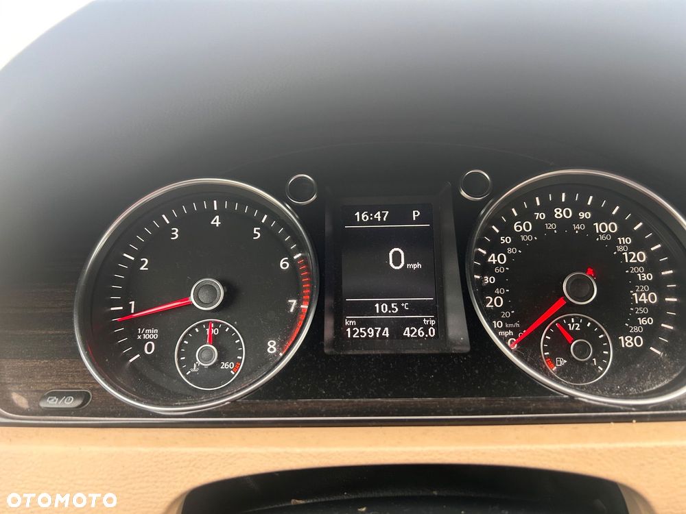 Volkswagen CC 2.0 TSI DSG - 8