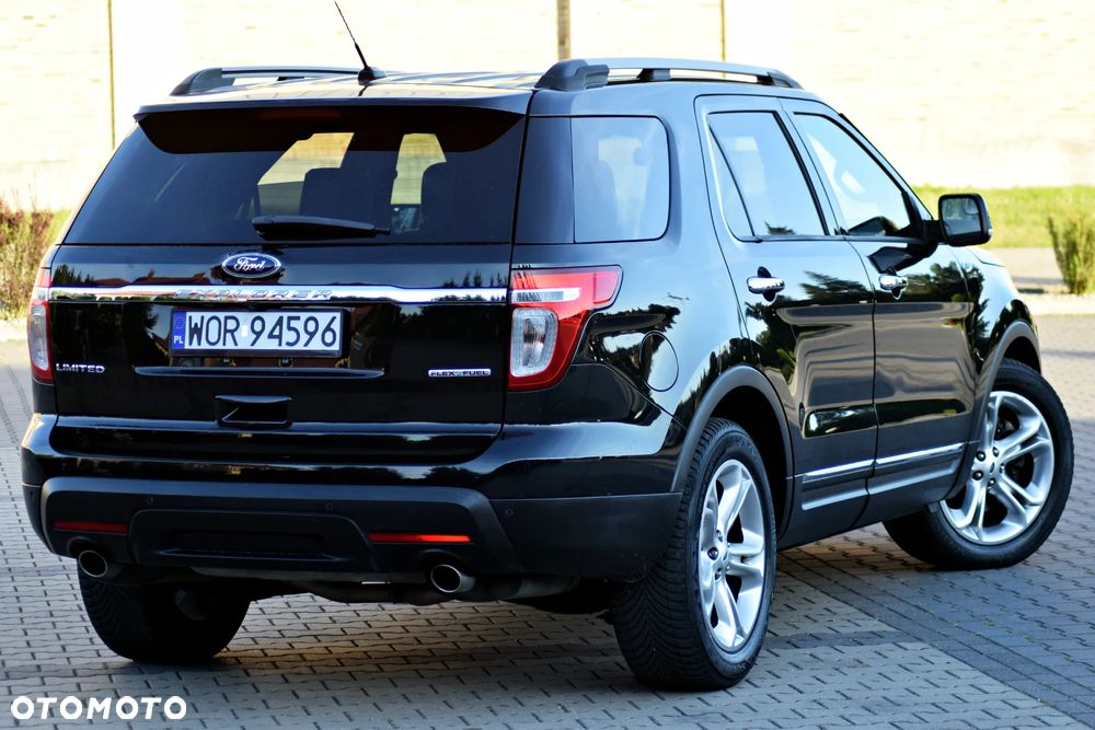 Ford Explorer - 27