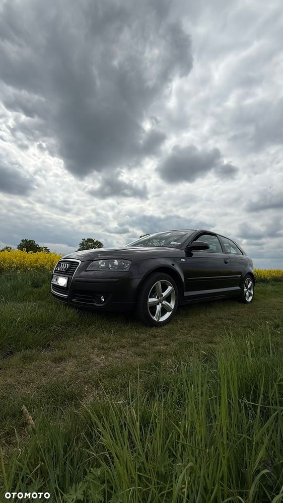 Audi A3 3-drzwiowe 1.9 TDI DPF S Line Sportpaket plus - 1