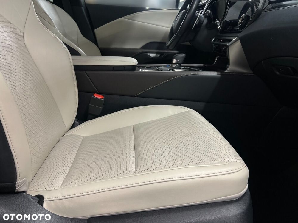 Lexus RX 350h F Sport Design - 16
