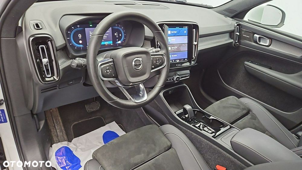 Volvo XC 40 B3 Plus Bright - 9